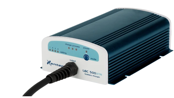 Acculader LBC 524-5XTR 1 Acculader LBC 524-5XTR