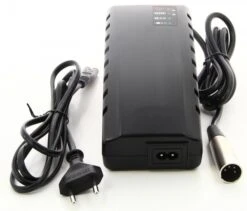 Lio-ion Charger 42V 2A 4P XLR Alu
