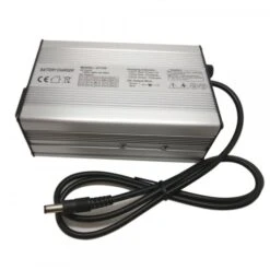 Giant Charger 29,2V 2A XLR Kunststof