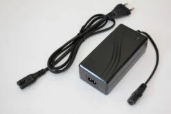 Packlader Li-Ion 29,4V (7S) 2A XLR ALU Casing