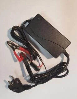 PBQ LiFePo4 Charger 29,2V 2,5A Tafelmodel