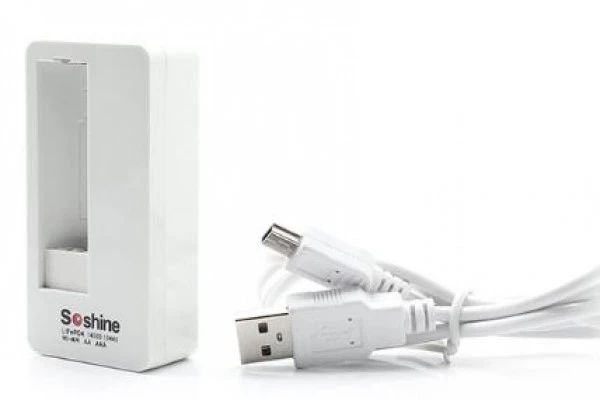 PowerXCharger XC3 LiFePO4 (14,6V) Uinsch=12,8V Uuitsch=12V 1 PowerXCharger XC3 LiFePO4 (14,6V) Uinsch=12,8V Uuitsch=12V