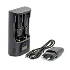 Soshine LCD Charger Universeel